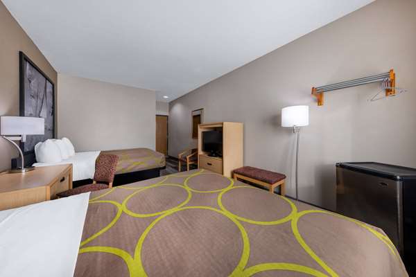  - Super 8 Hotel Quartzsite - I-10, Exit 17