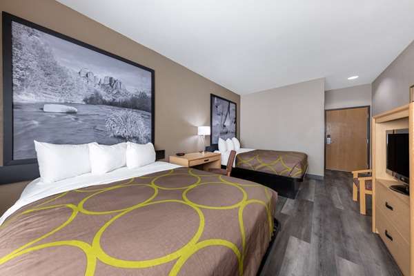  - Super 8 Hotel Quartzsite - I-10, Exit 17
