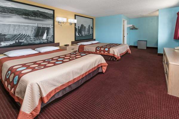  - Super 8 Motel Bishop