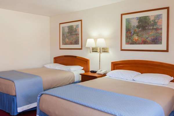  - Days Inn Castaic - I-5, Exit 176