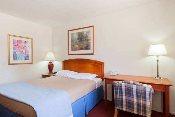  - Days Inn Castaic - I-5, Exit 176