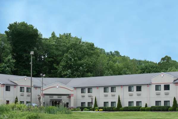 Exterior view - Super 8 Hotel Grove City