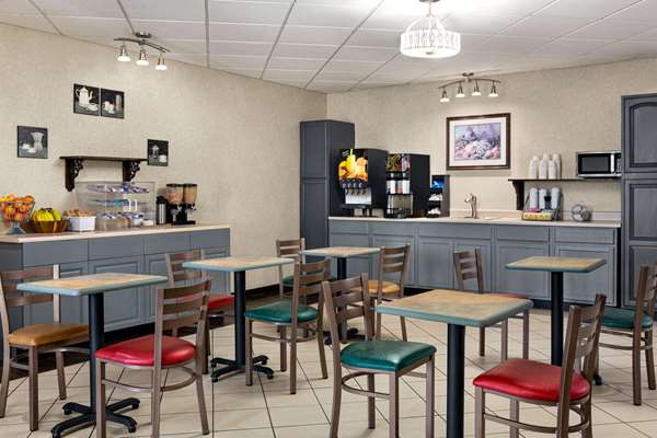  - Super 8 Hotel Grove City