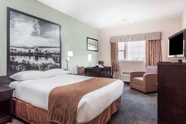  - Super 8 Hotel Saskatoon