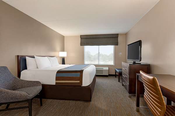  - Wingate by Wyndham Hotel Wilmington