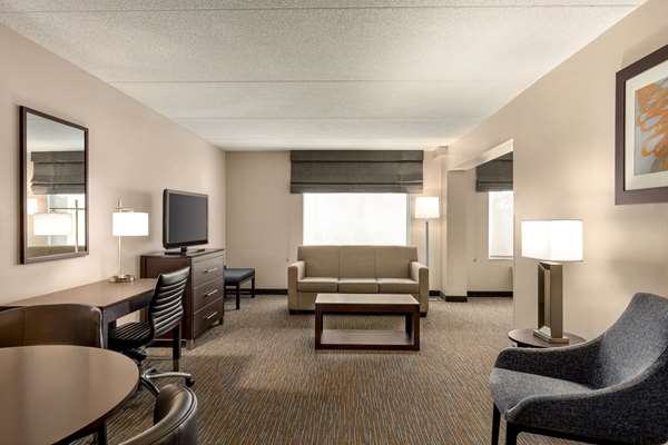 Suite - Wingate by Wyndham Hotel Wilmington