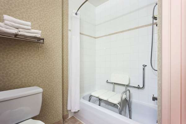  - Ramada Vancouver Airport Hotel Richmond