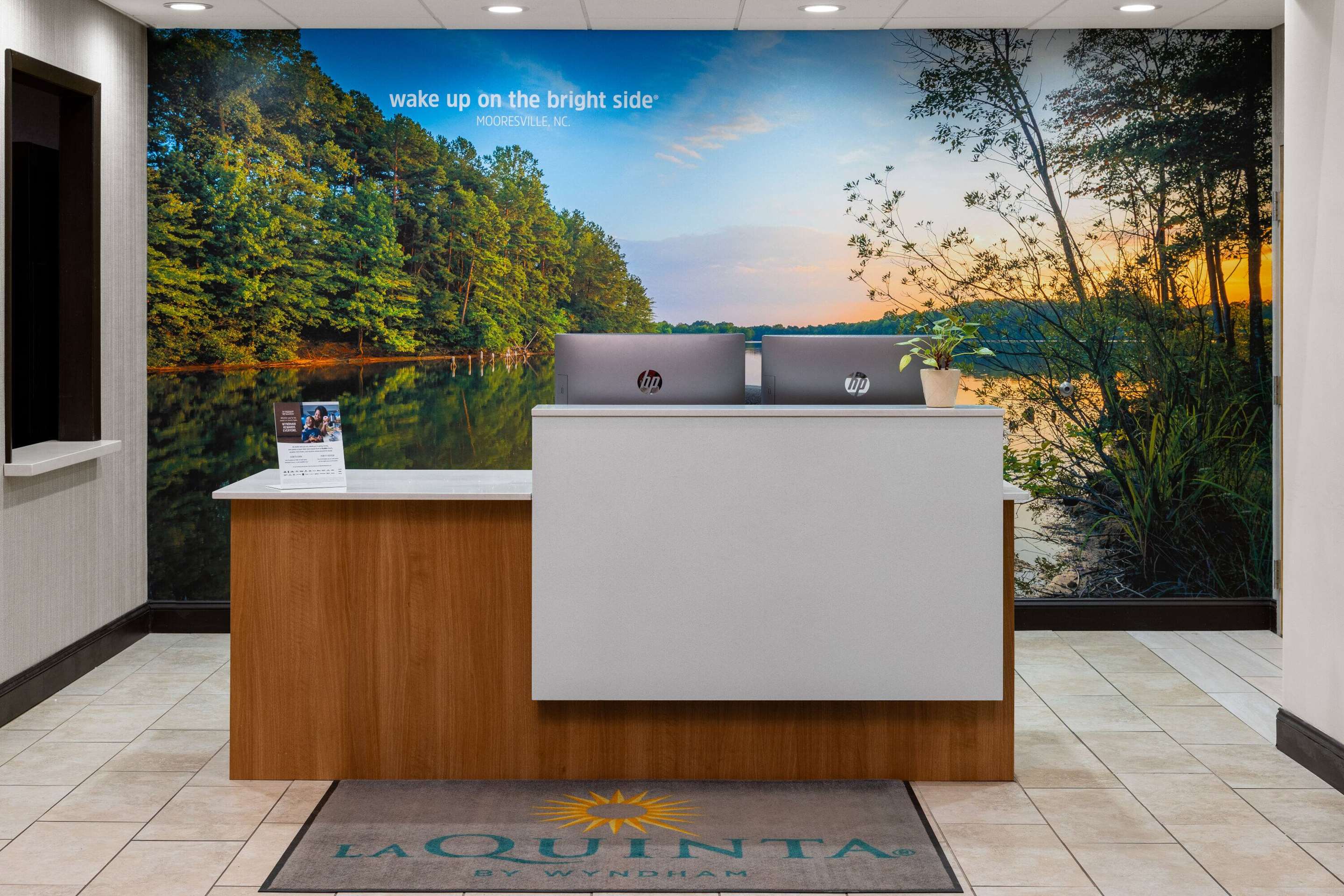 Reception | La Quinta Inn & Suites by Wyndham Mooresville