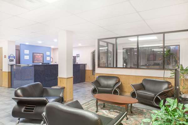  - Days Inn Fayetteville - I-49, Exit 62