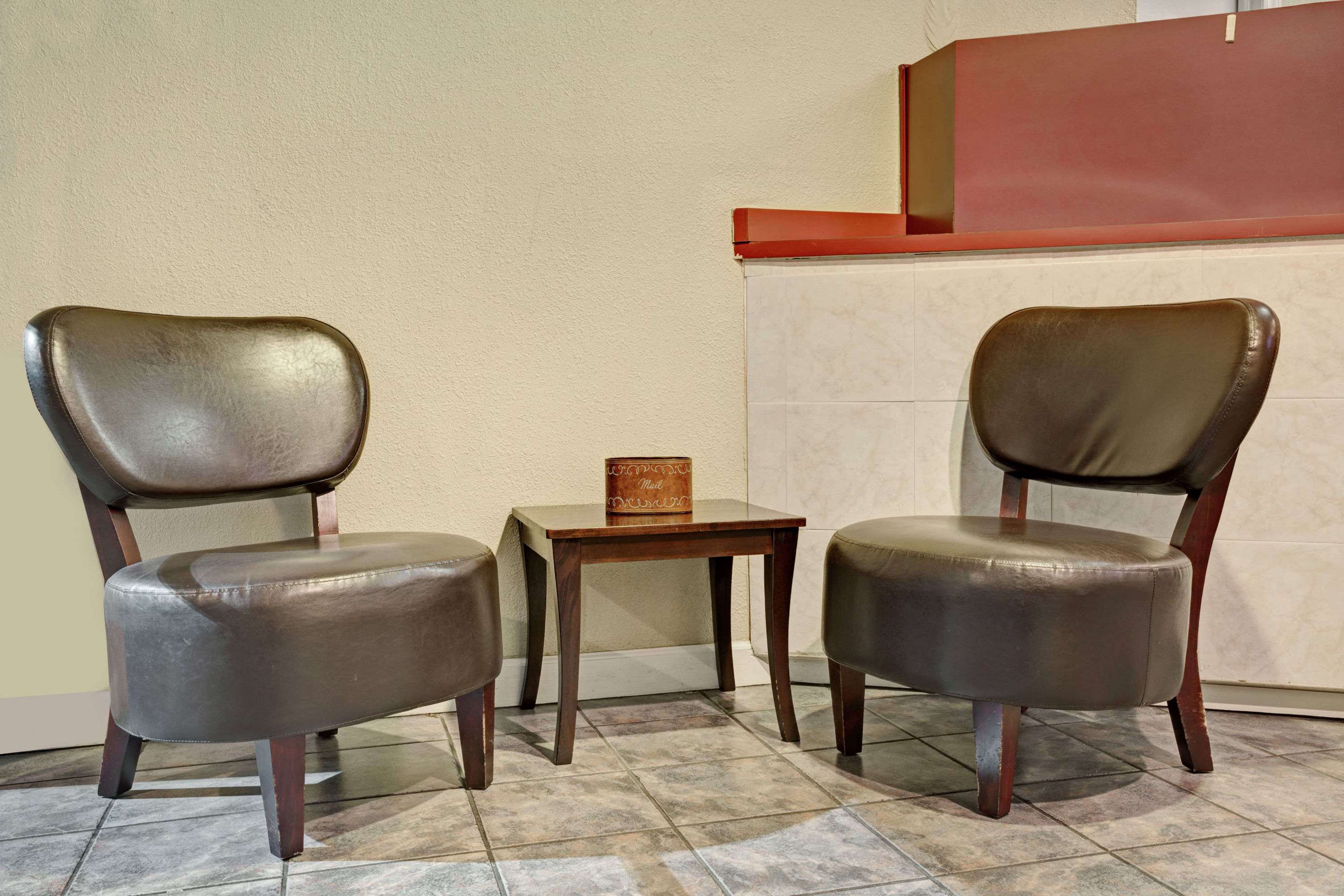 Lobby | Days Inn by Wyndham Elizabeth City