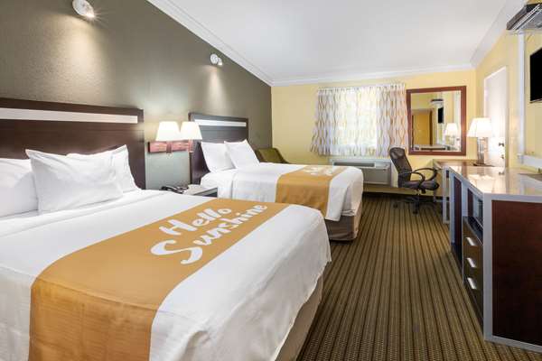  - Days Inn Nanuet - I-87, Exit 14