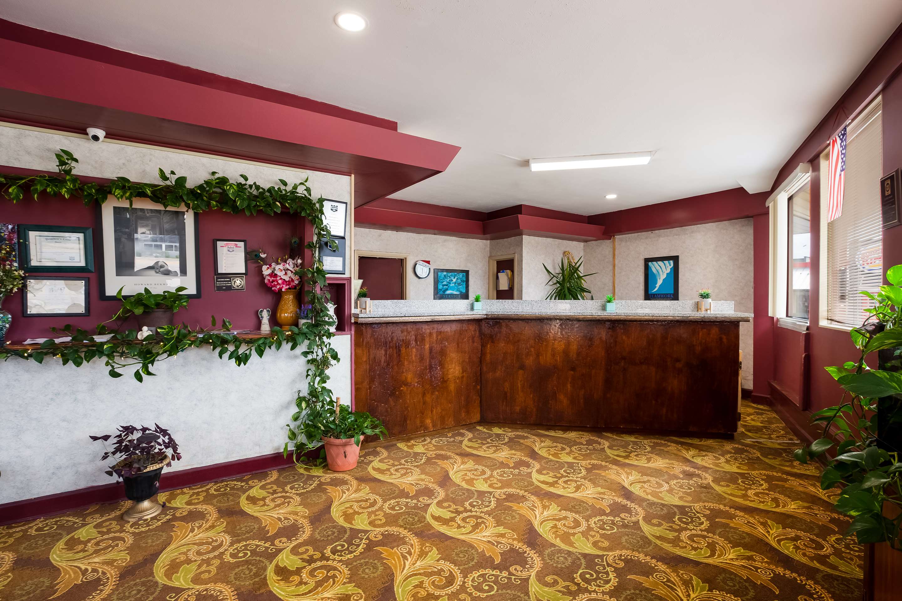Lobby | Knights Inn Fayetteville - Fort Bragg