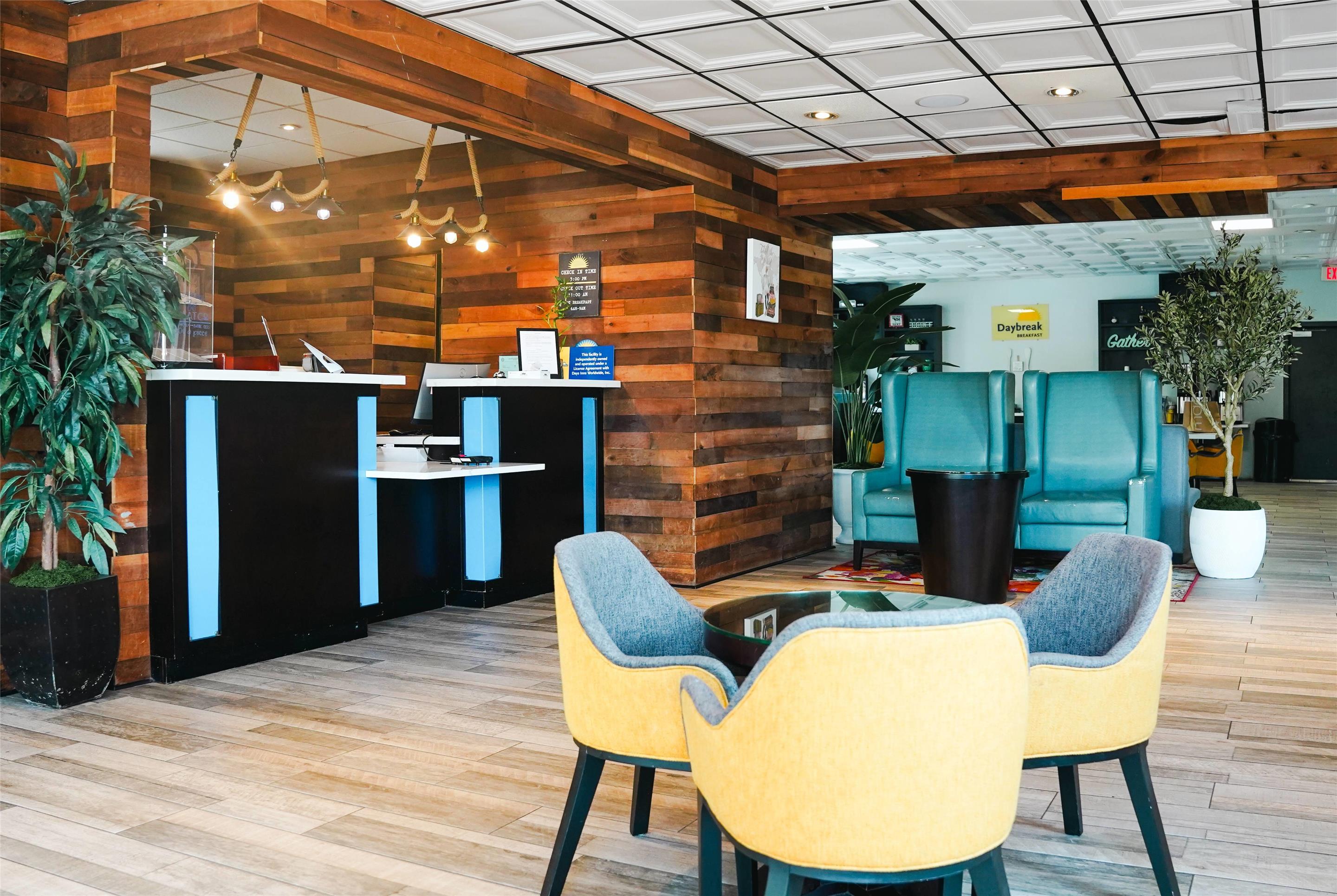 Lobby | Days Inn by Wyndham Southington