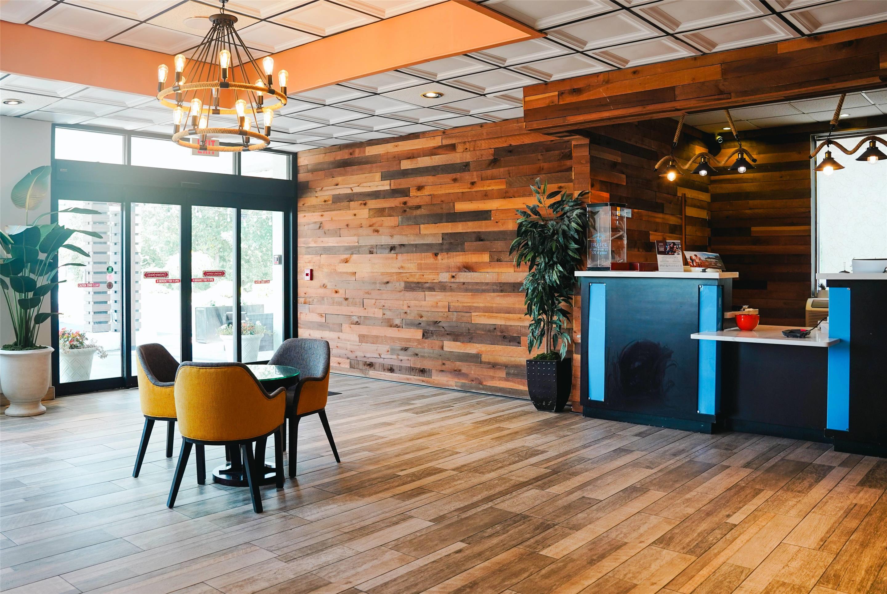Lobby | Days Inn by Wyndham Southington