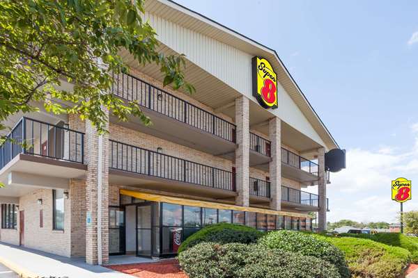 Exterior view - Super 8 Motel Manassas
