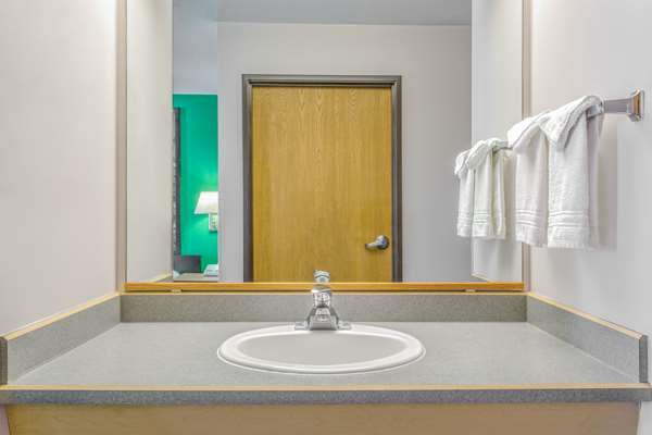  - Super 8 Hotel Heyburn - I-84, Exit 208