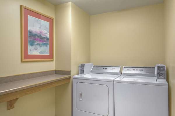 Amenities - Super 8 Hotel Heyburn - I-84, Exit 208