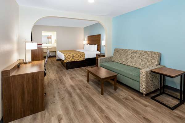  - Baymont Inn & Suites Ocean Springs - I-10, Exit 50
