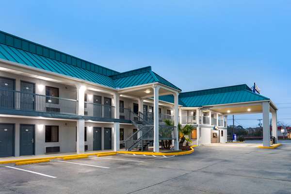 Exterior view - Baymont Inn & Suites Ocean Springs - I-10, Exit 50