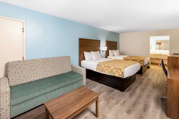  - Baymont Inn & Suites Ocean Springs - I-10, Exit 50