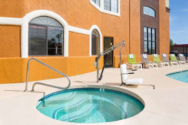 Pool - Days Inn & Suites Marana - I-10, Exit 246