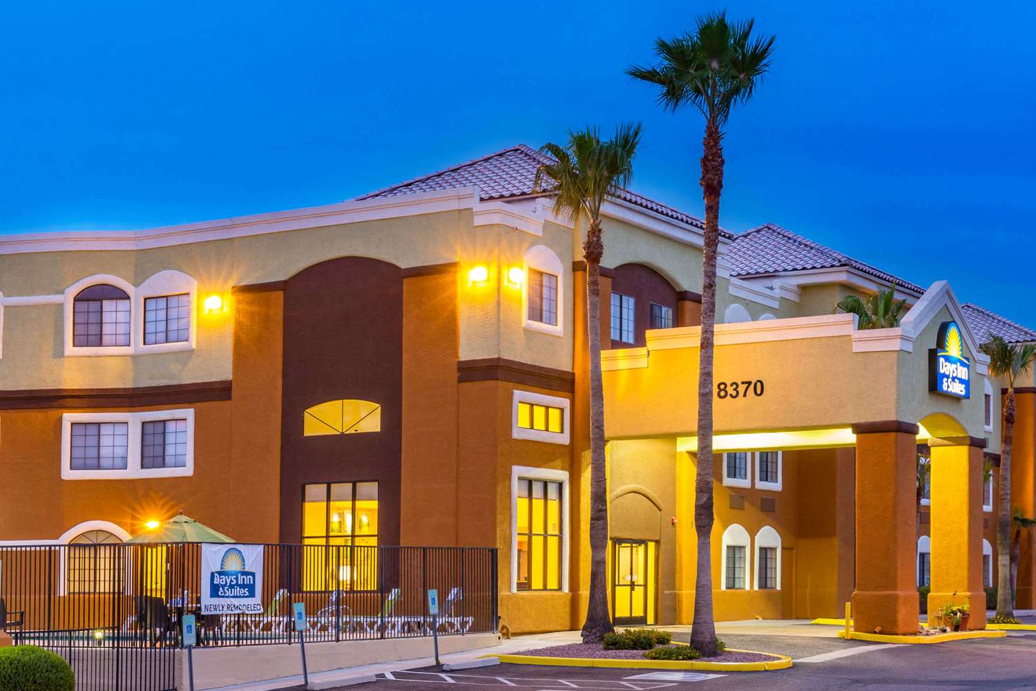 Days Inn & Suites Marana, AZ See Discounts