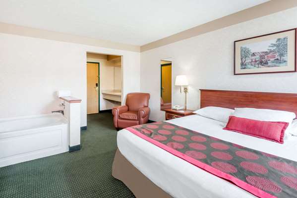 Suite - Ramada Hotel Strasburg