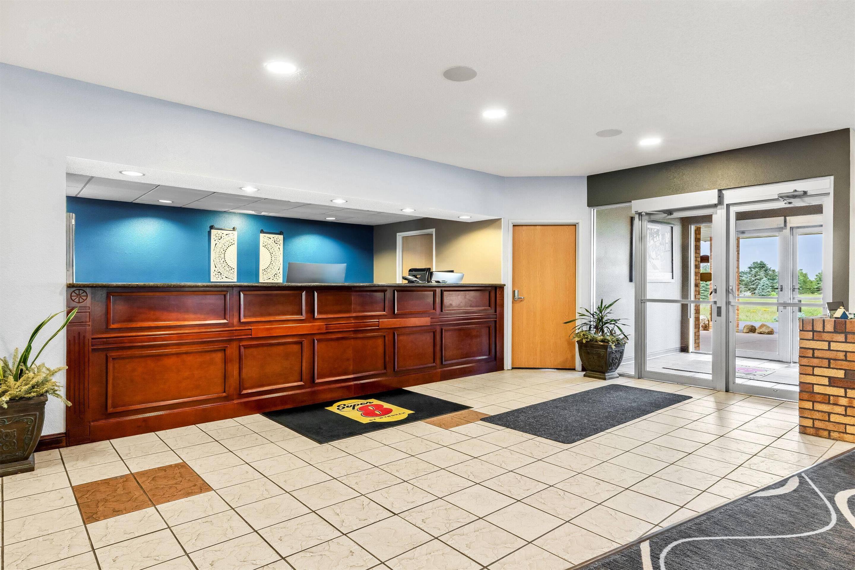 Reception | Super 8 by Wyndham Osseo WI