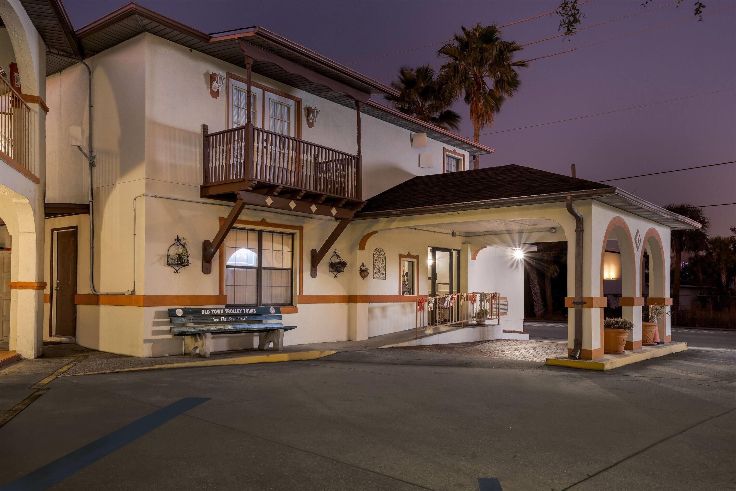 Exterior | Travelodge by Wyndham Suites St Augustine