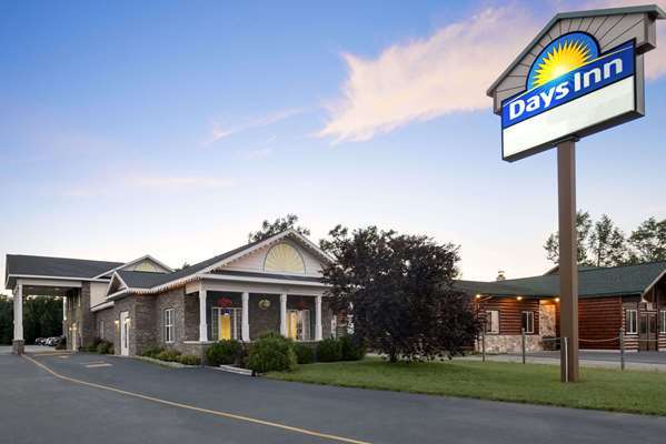 Exterior view - Days Inn Grayling - I-75, Exit 254