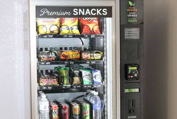  - Super 8 Hotel Hinton