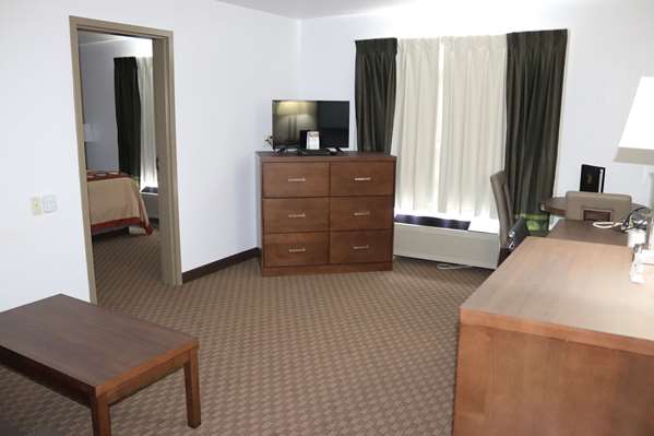  - Super 8 Hotel Hinton