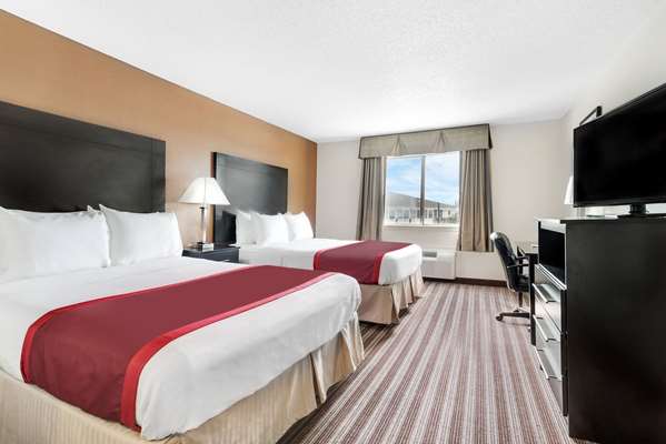  - Days Inn & Suites Northwest Dallas - I-35, Exit 436A