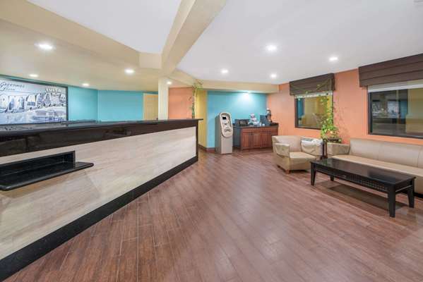  - Super 8 Motel West Tulsa - I-44, Exit 222A