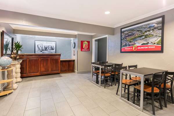  - Super 8 Motel Southwest Arlington