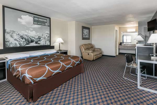  - Super 8 Motel Southwest Arlington