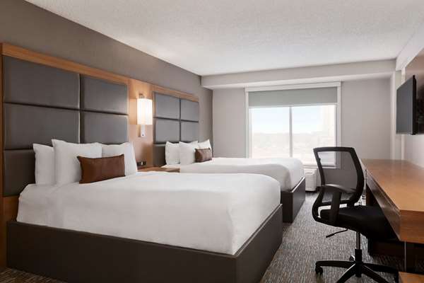  - Wingate by Wyndham Hotel Blue Ash - I-71, Exit 15