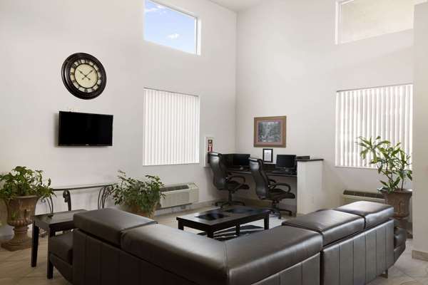  - Super 8 Hotel Marana - I-10, Exit 246