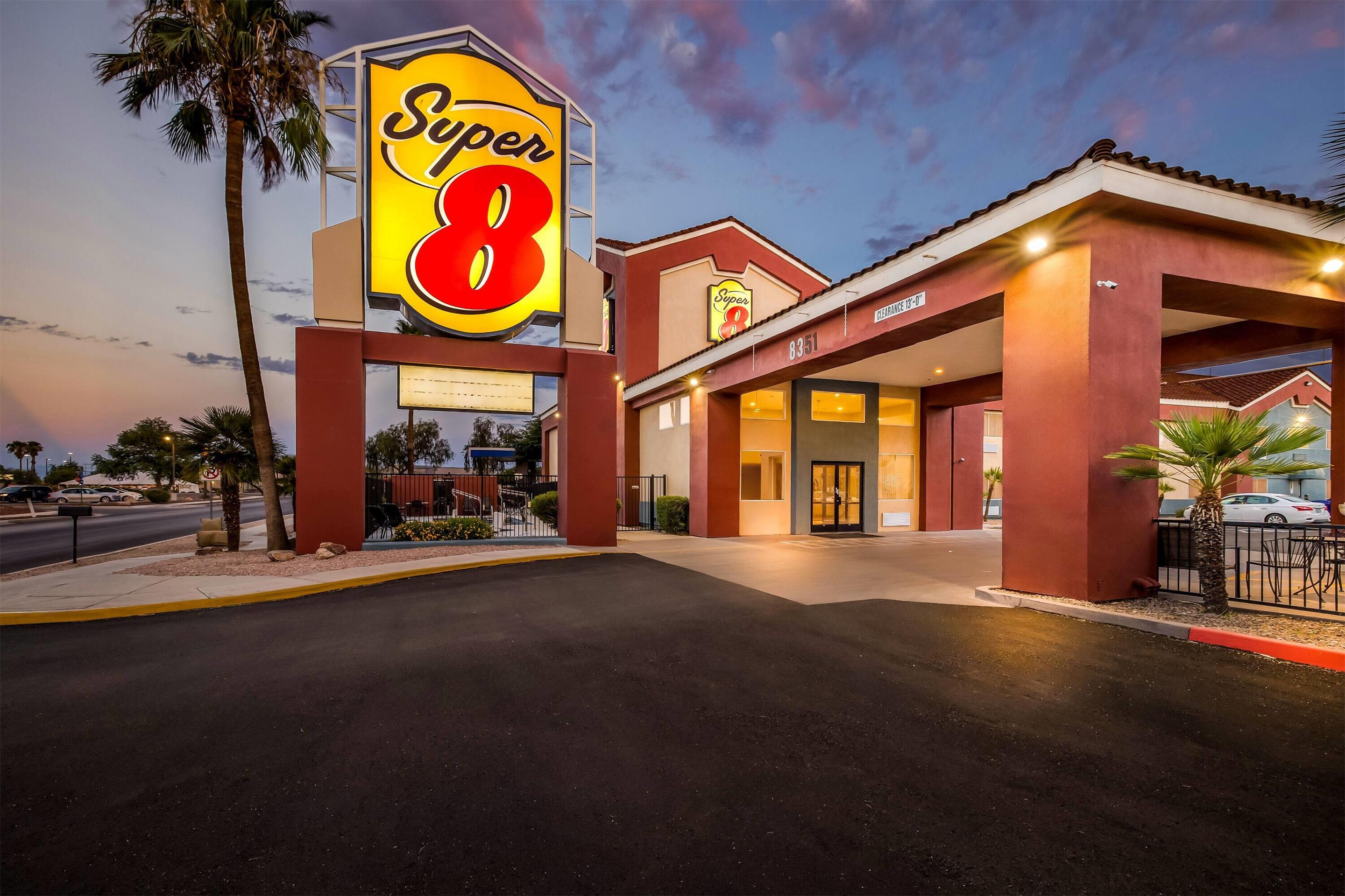 Exterior | Super 8 by Wyndham Marana/Tucson Area