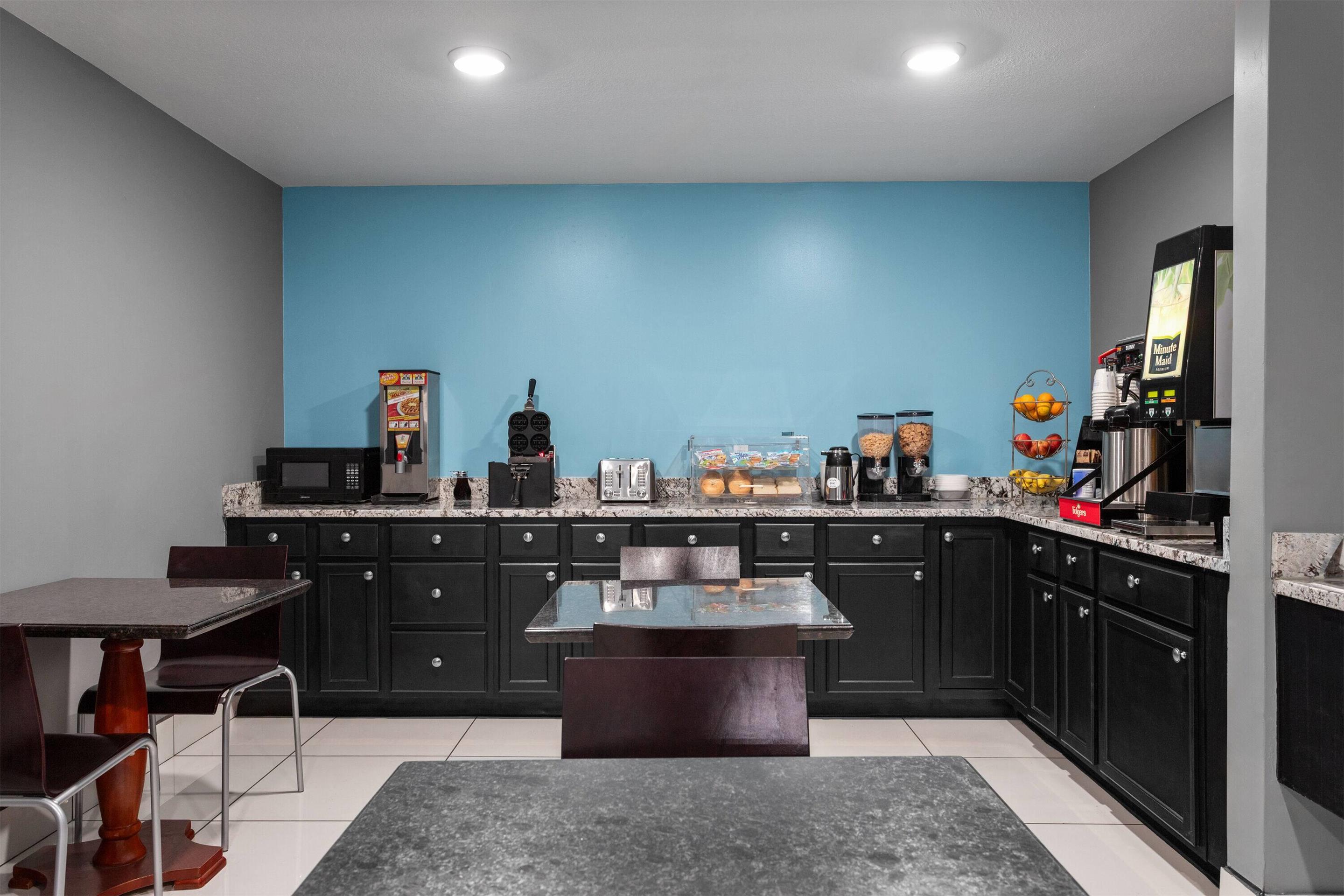 Property amenity | Days Inn by Wyndham Phoenix West