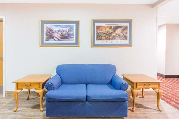  - Super 8 Motel Bedford