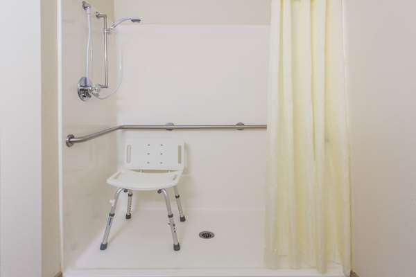  - Super 8 Motel Bedford