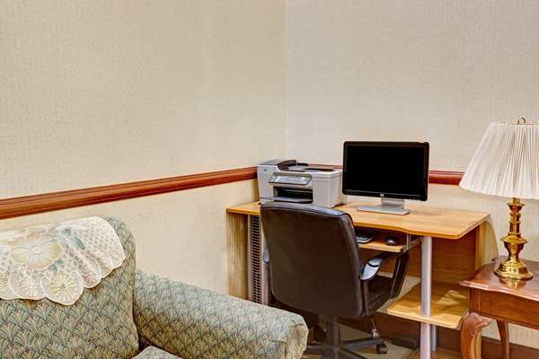 Conference Area - Days Inn Shively