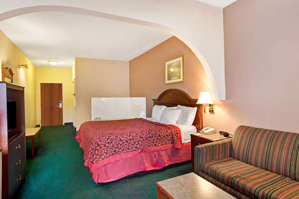 Suite - Days Inn Shively