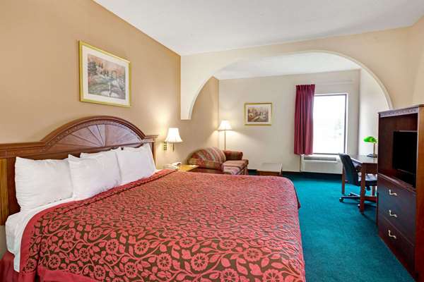 Suite - Days Inn Shively