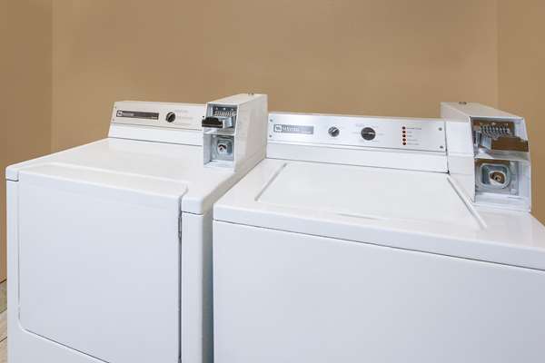 Amenities - Super 8 Hotel Seville - I-71, Exit 209