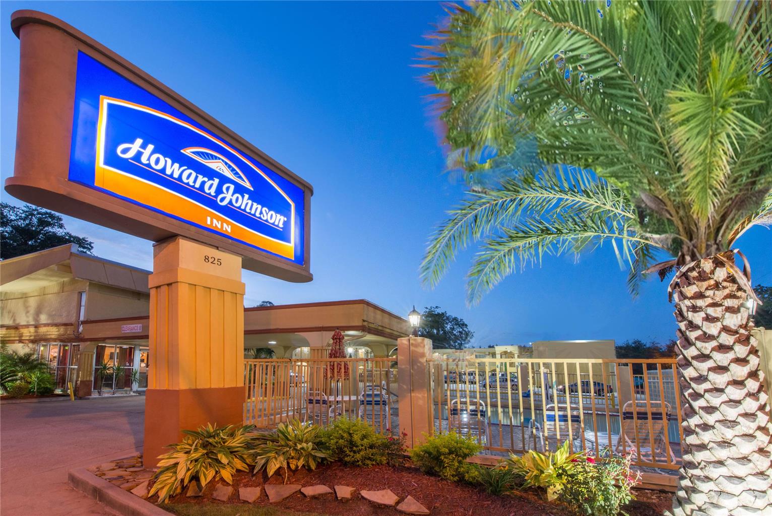 Howard Johnson Inn Historic Lake Charles