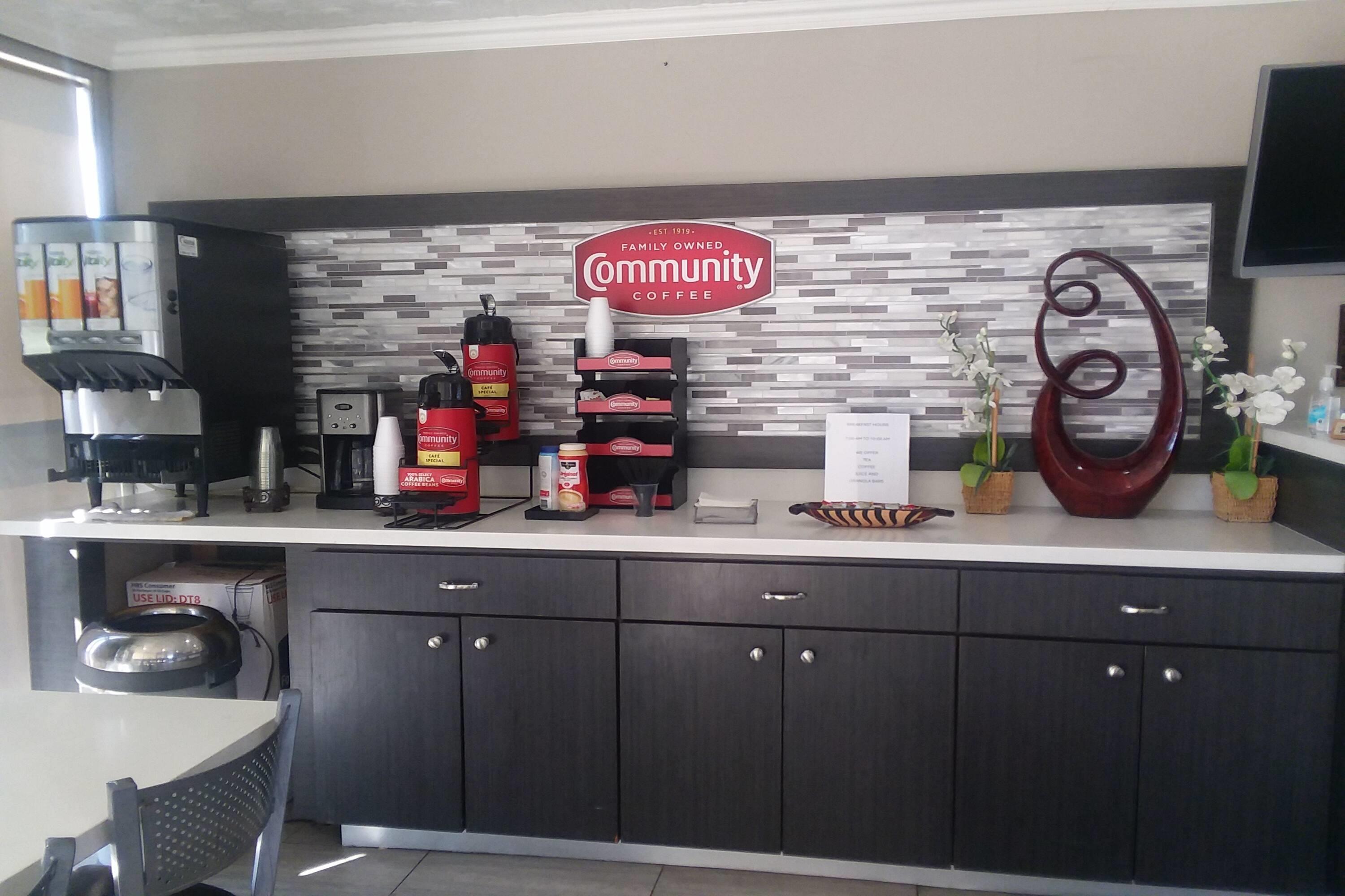 Undefined | Howard Johnson by Wyndham Historic Lake Charles