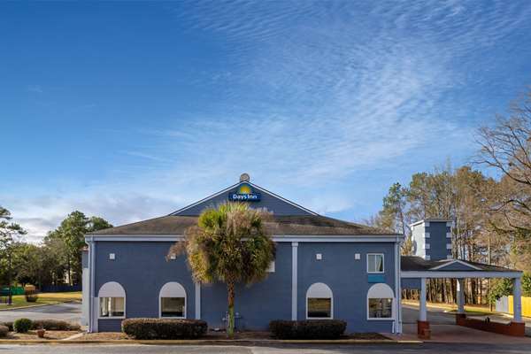Exterior view - Days Inn Riverbanks Zoo Columbia - I-26, Exit 108A