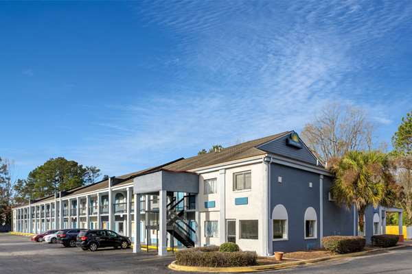 Exterior view - Days Inn Riverbanks Zoo Columbia - I-26, Exit 108A